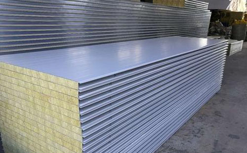 岩棉玛多彩钢夹芯板的独特性能 岩棉玛多彩钢夹芯板的独特性能